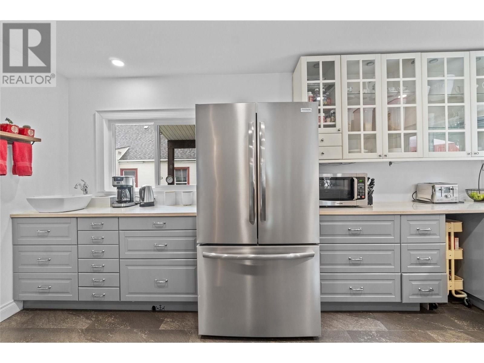 1207 George Street. Enderby, British Columbia