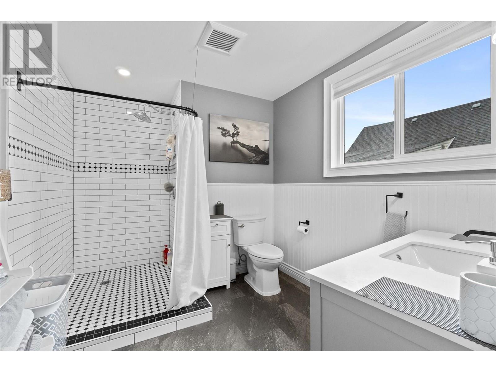 1207 George Street. Enderby, British Columbia