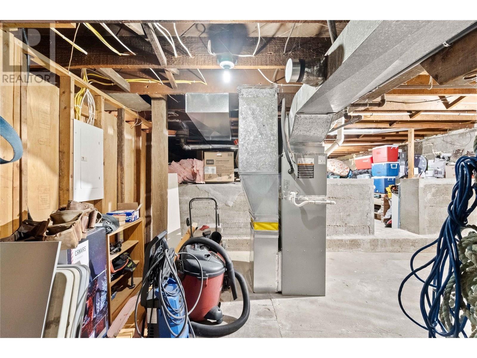 1207 George Street. Enderby, British Columbia