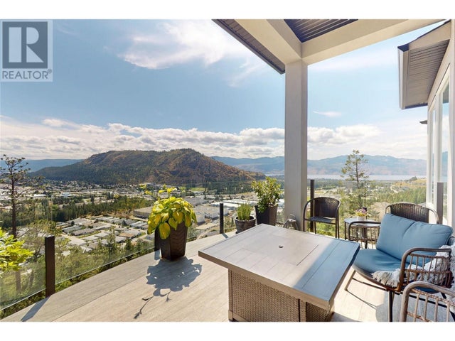 2502 Hedgestone Drive, West Kelowna