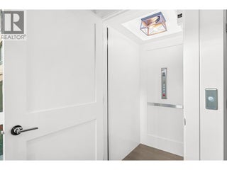 1308 Richter Street Unit# 107. Kelowna, British Columbia