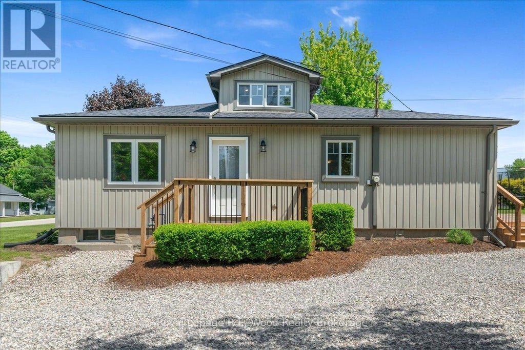 55541 Main Street, Bayham (straffordville)