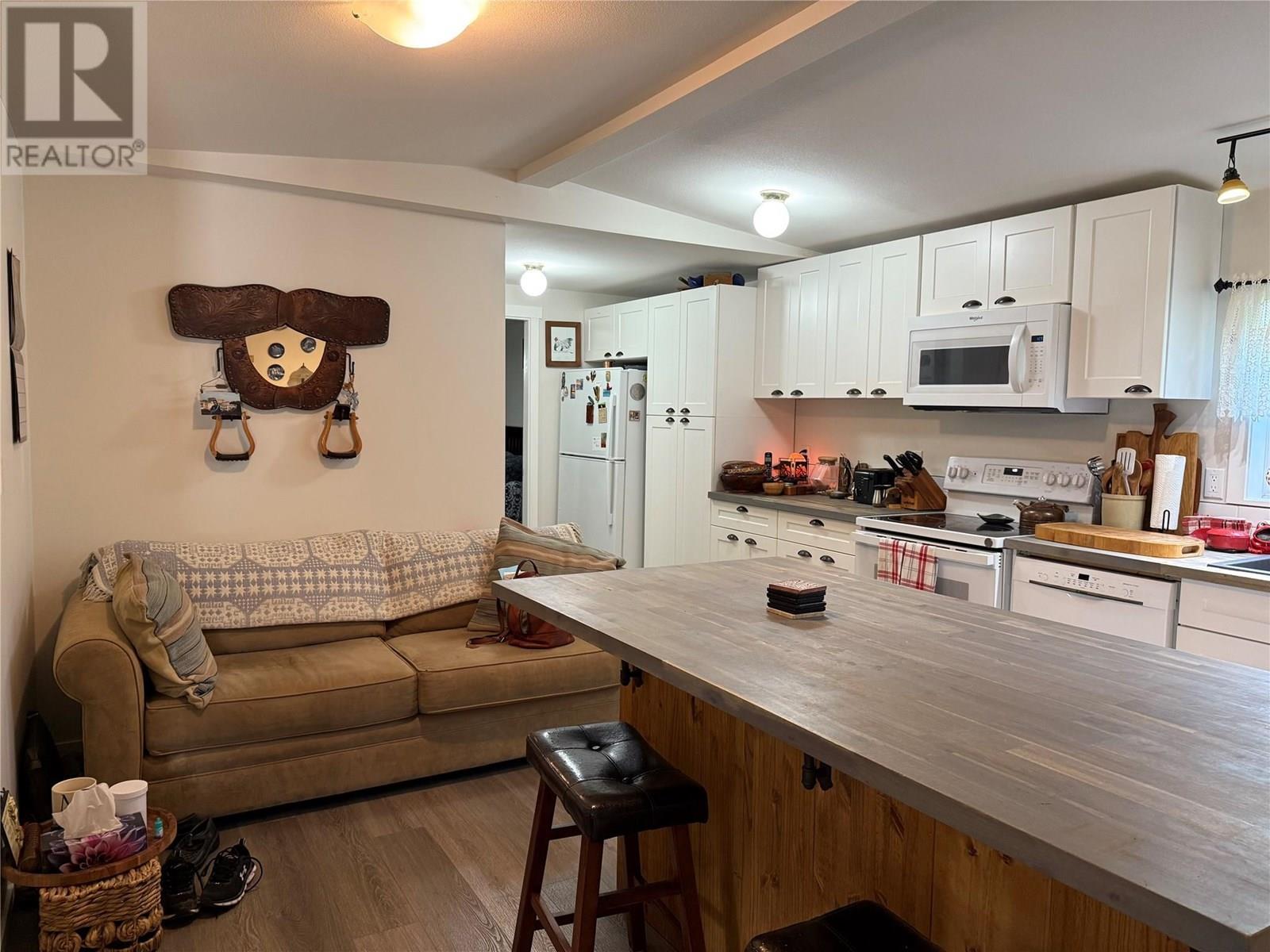 2930 Brown Road Unit# 12. Salmon Arm, British Columbia