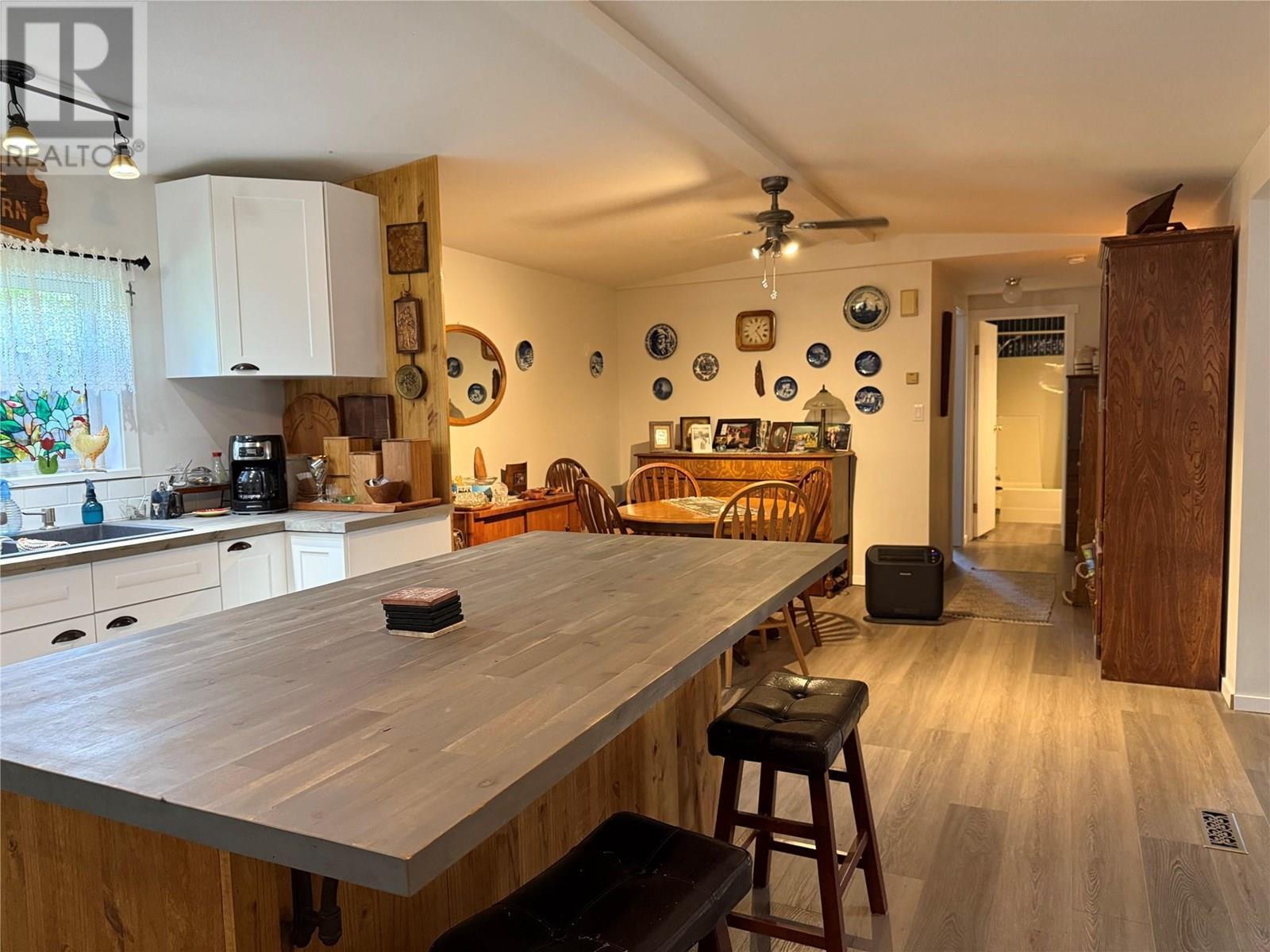 2930 Brown Road Unit# 12. Salmon Arm, British Columbia