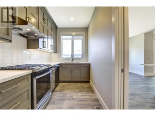 1051 Aurora Heights. West Kelowna, British Columbia