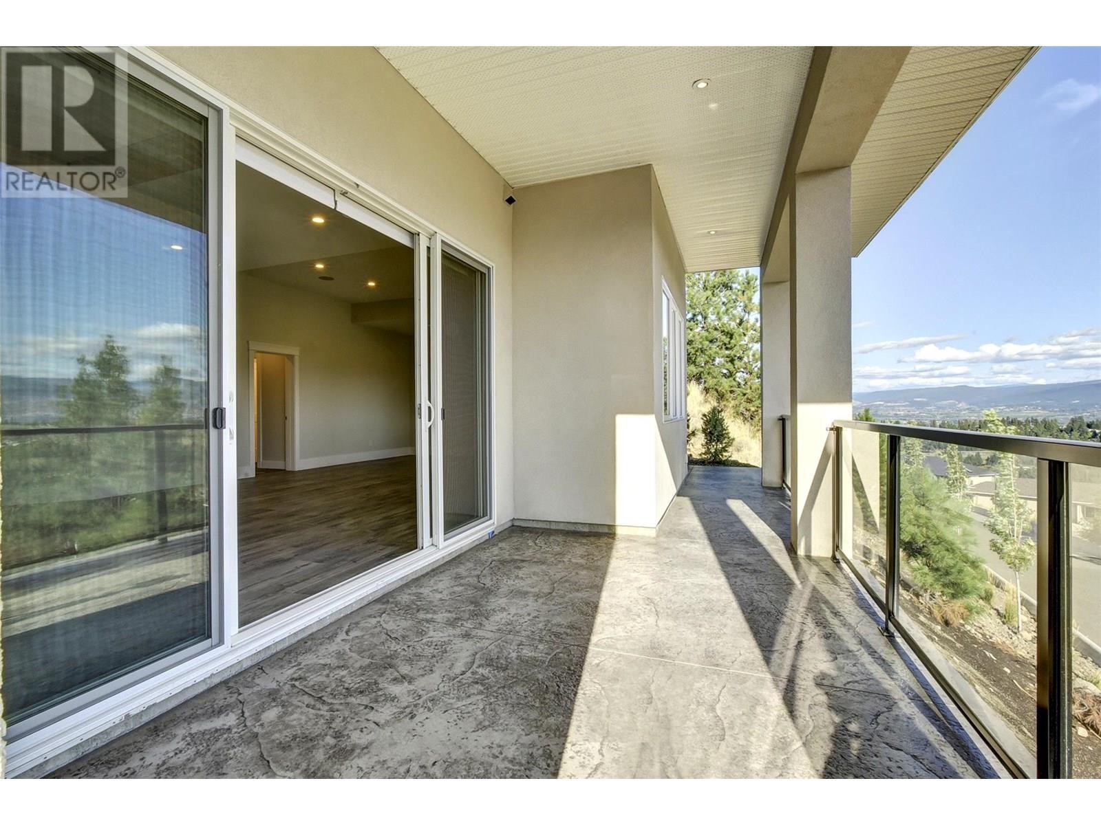 1051 Aurora Heights. West Kelowna, British Columbia