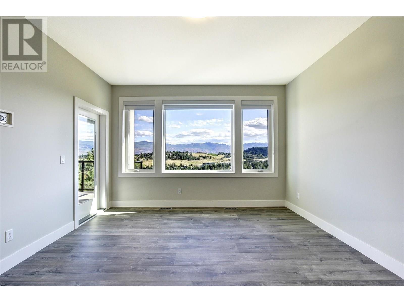 1051 Aurora Heights. West Kelowna, British Columbia
