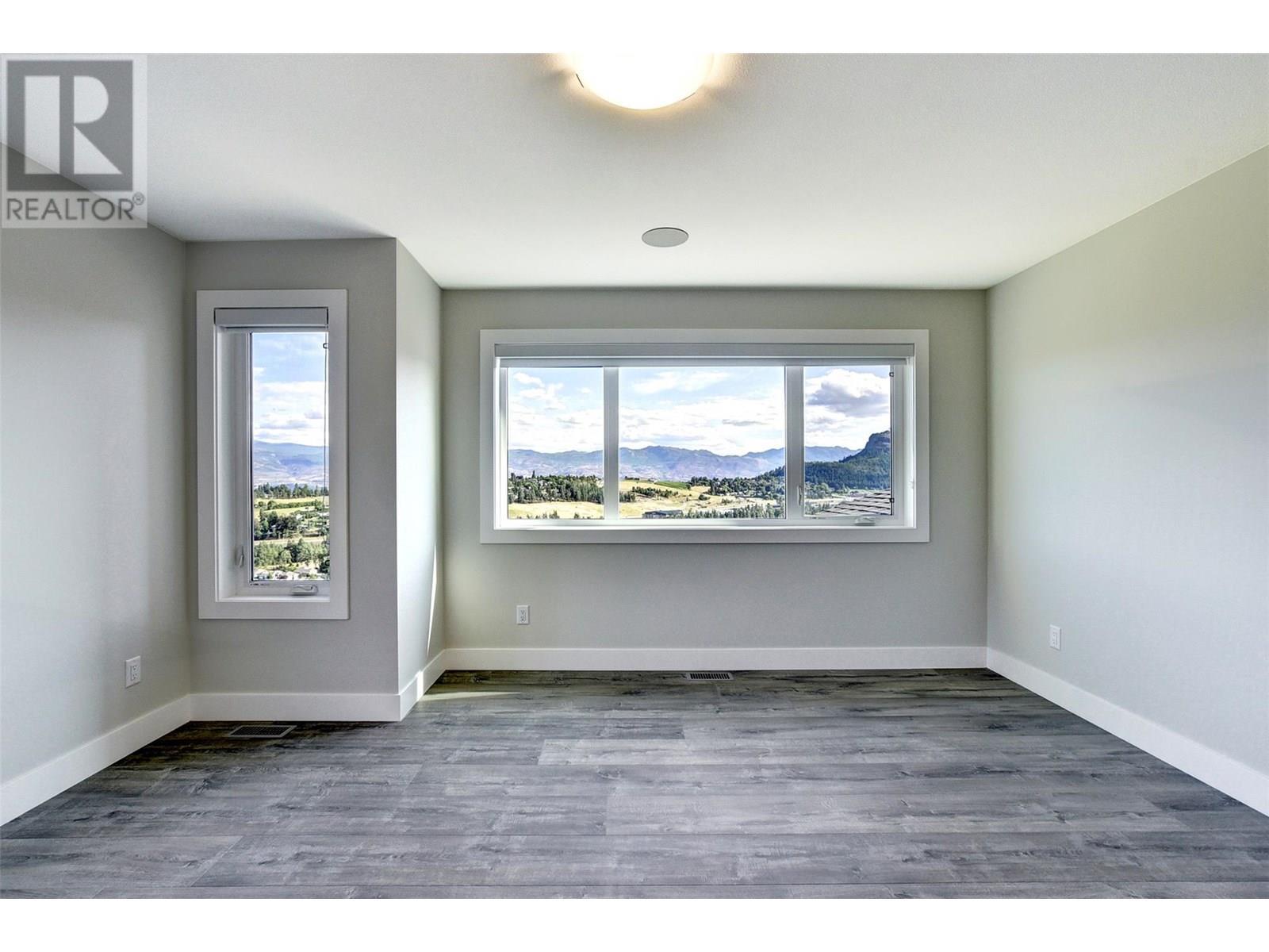 1051 Aurora Heights. West Kelowna, British Columbia