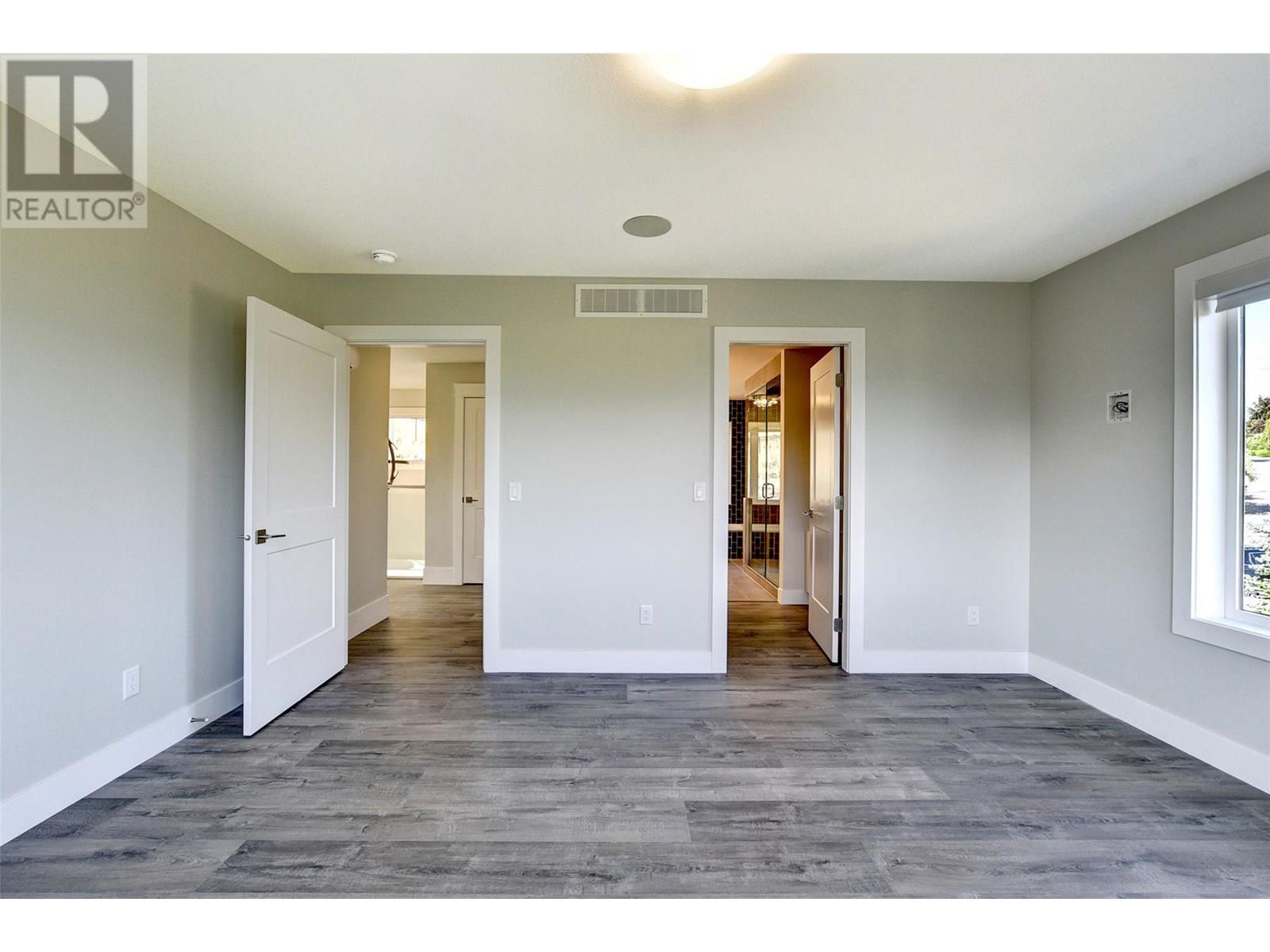 1051 Aurora Heights. West Kelowna, British Columbia