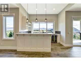 1051 Aurora Heights. West Kelowna, British Columbia