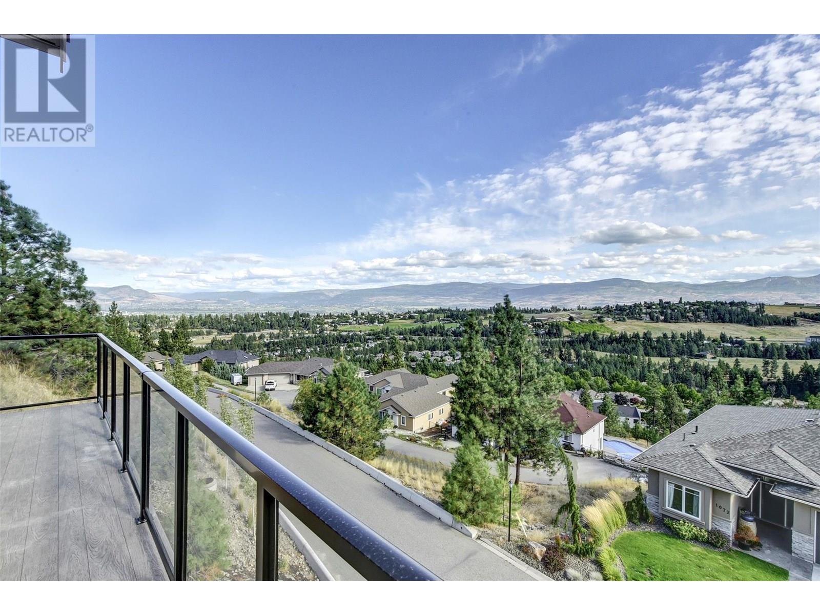 1051 Aurora Heights. West Kelowna, British Columbia
