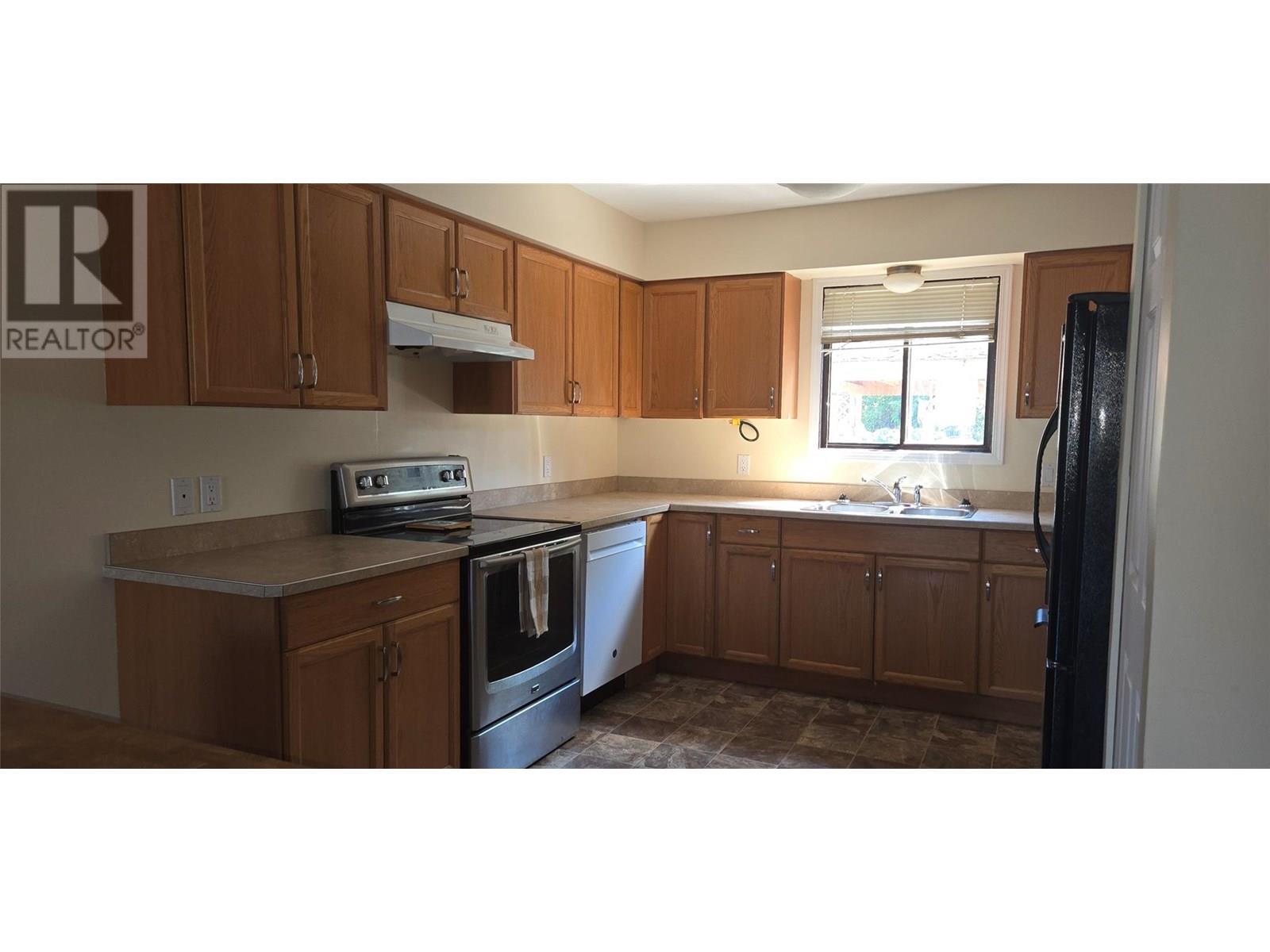 10 Cactus Crescent. Osoyoos, British Columbia