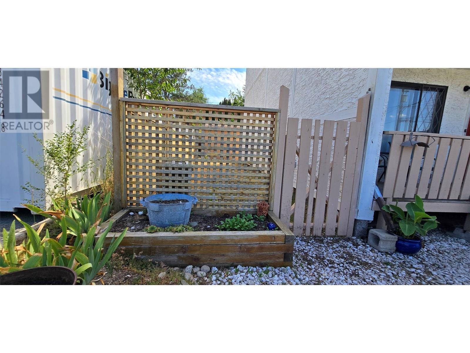 10 Cactus Crescent. Osoyoos, British Columbia