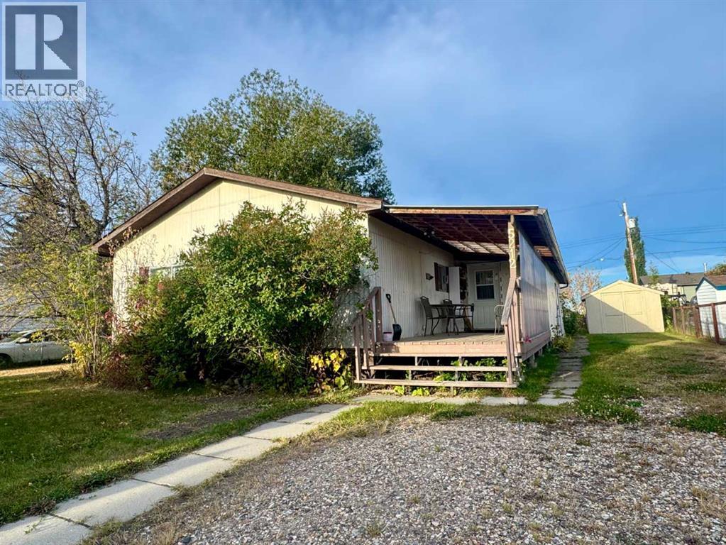 5212 52a Street, Eckville