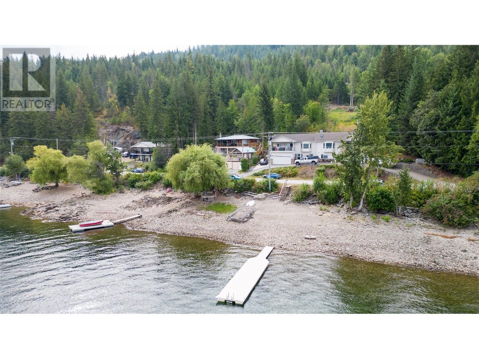 3610 Eagle Bay Road Unit# D. Eagle Bay, British Columbia