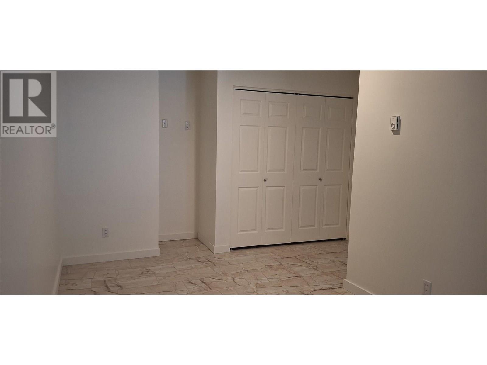 3610 Eagle Bay Road Unit# D. Eagle Bay, British Columbia