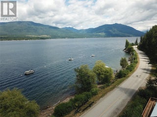 3610 Eagle Bay Road Unit# D. Eagle Bay, British Columbia