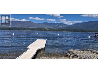 3610 Eagle Bay Road Unit# D. Eagle Bay, British Columbia