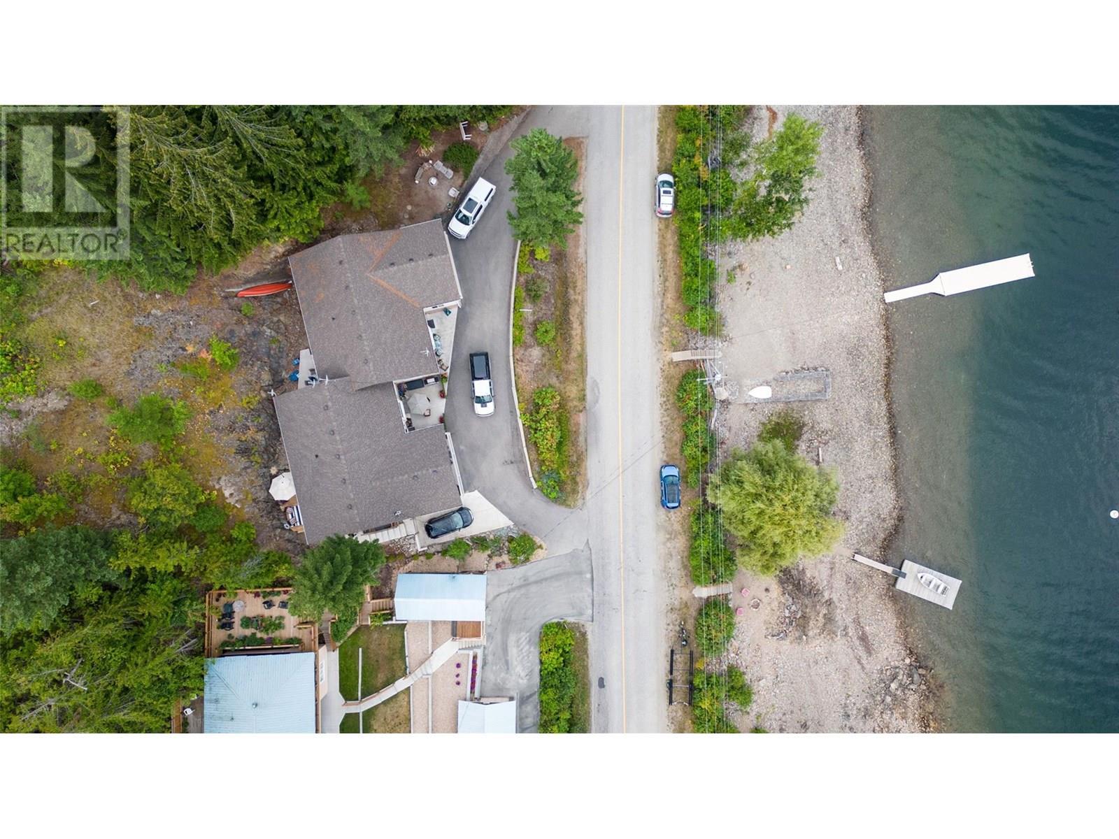 3610 Eagle Bay Road Unit# D. Eagle Bay, British Columbia