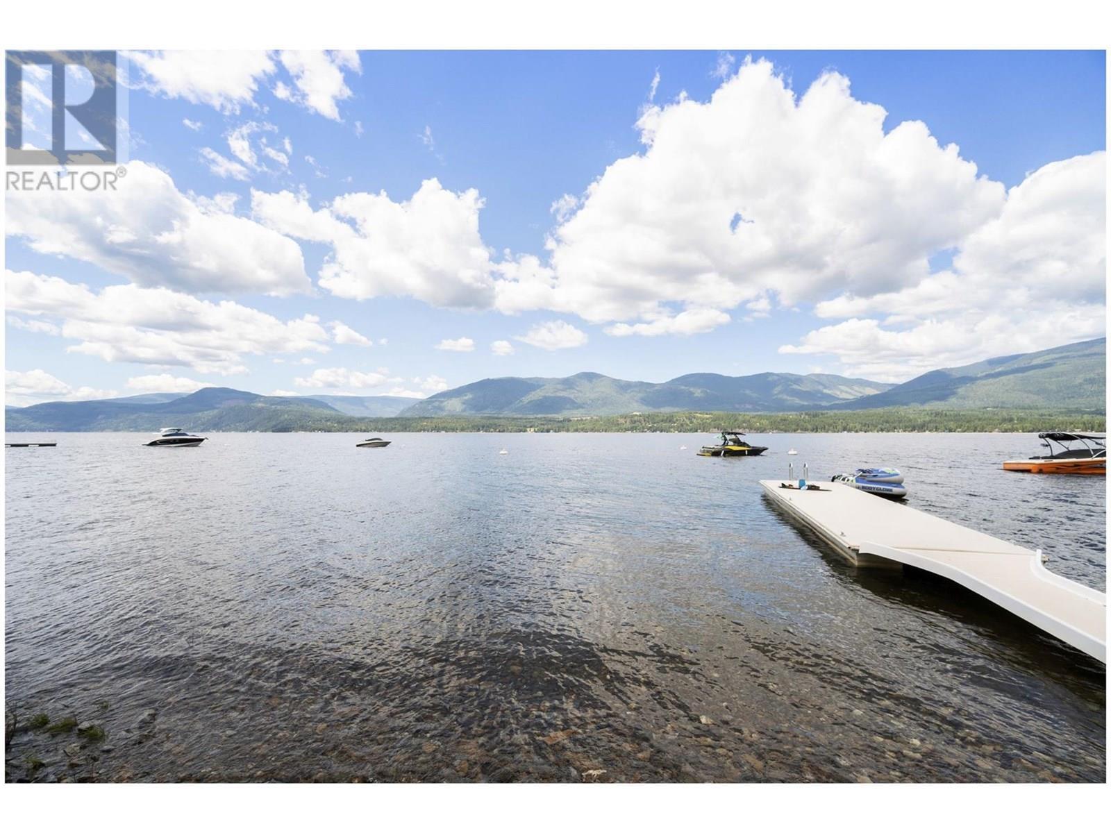 3610 Eagle Bay Road Unit# D. Eagle Bay, British Columbia