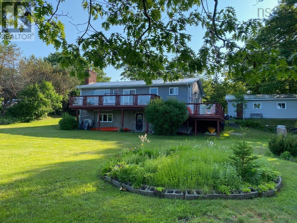 998 Mood Road, Summerville