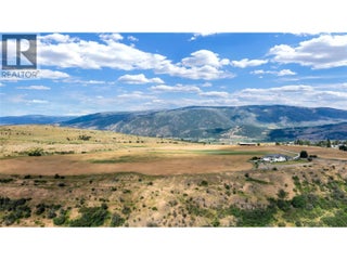 202 Stepping Stones Crescent. Armstrong, British Columbia