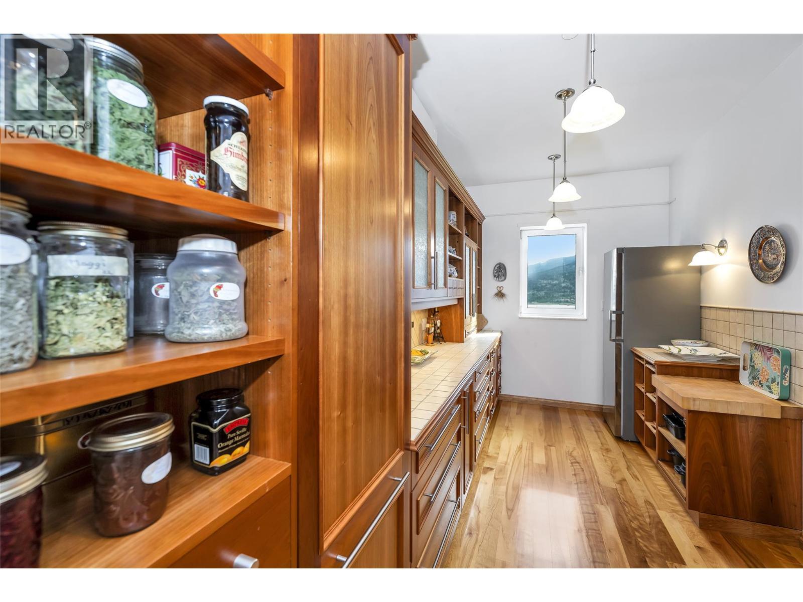 202 Stepping Stones Crescent. Armstrong, British Columbia