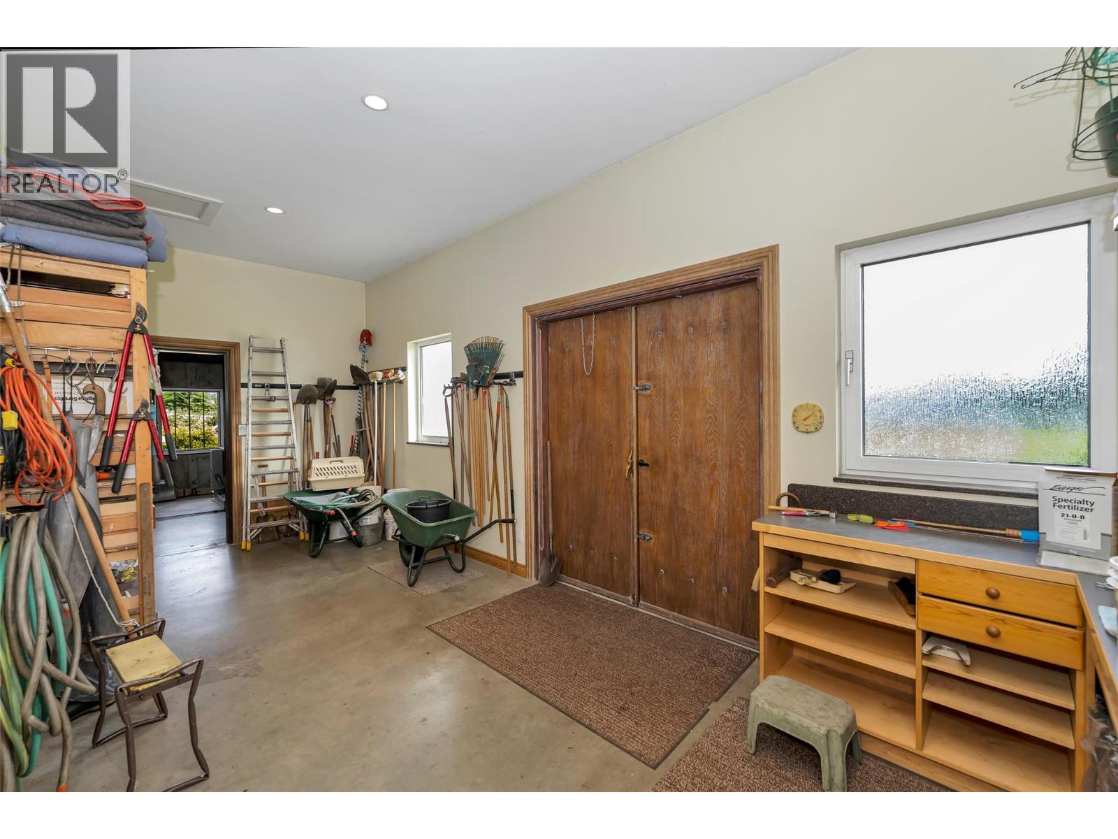 202 Stepping Stones Crescent. Armstrong, British Columbia