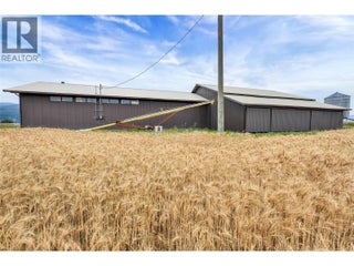 202 Stepping Stones Crescent. Armstrong, British Columbia