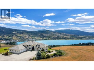 202 Stepping Stones Crescent. Armstrong, British Columbia