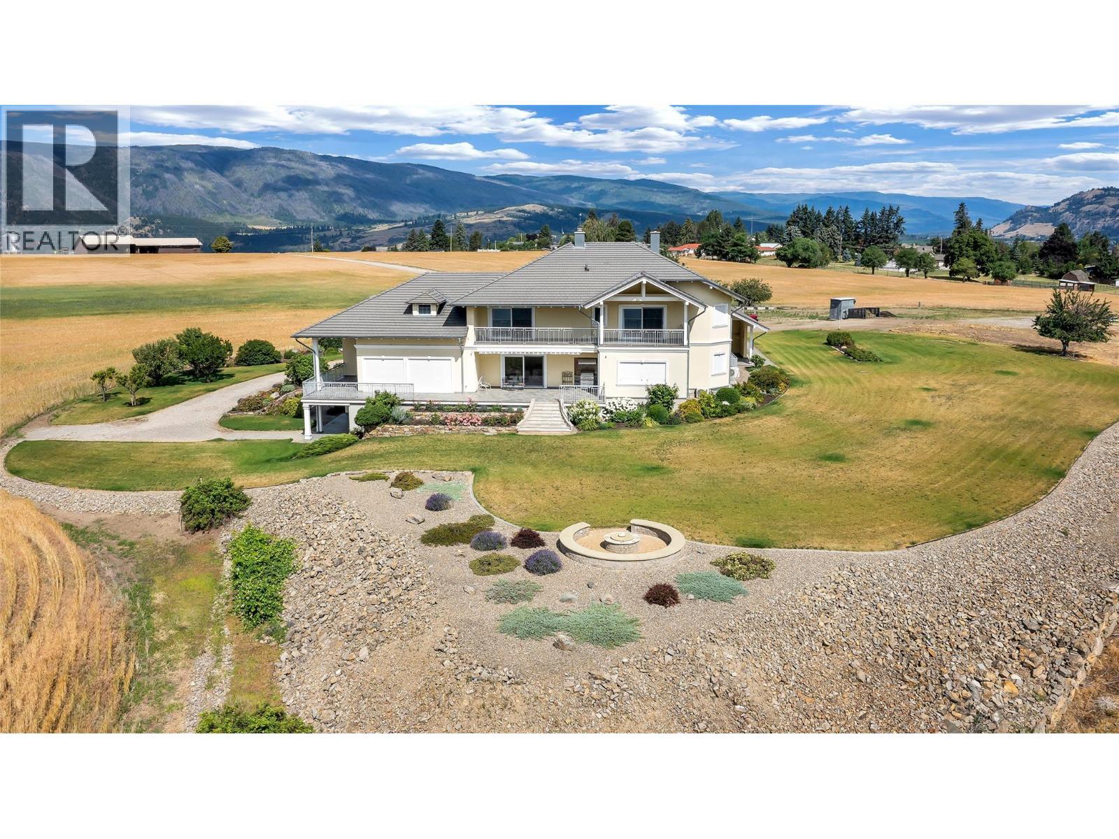 202 Stepping Stones Crescent. Armstrong, British Columbia