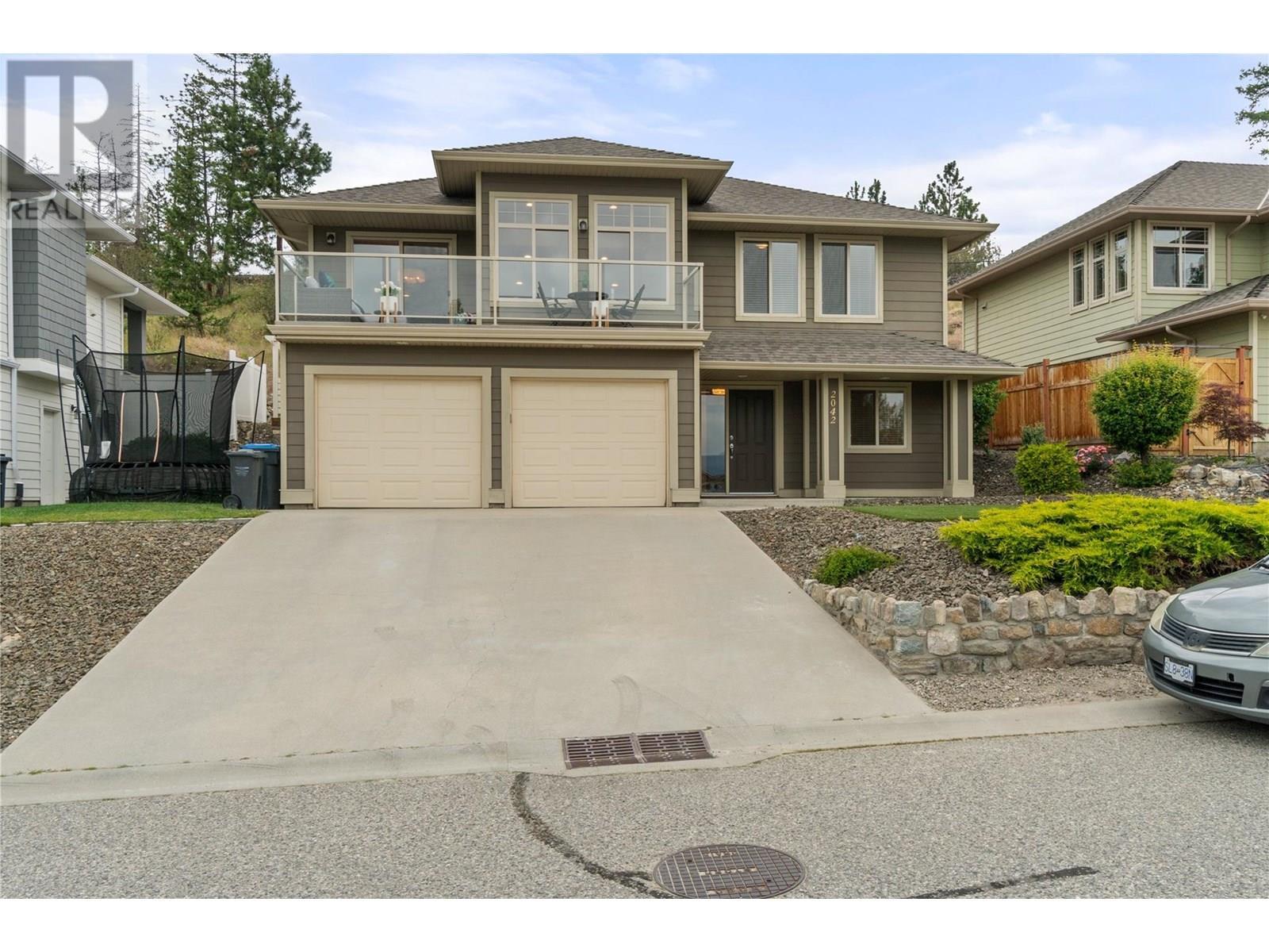2042 Moonbeam Close. West Kelowna, British Columbia