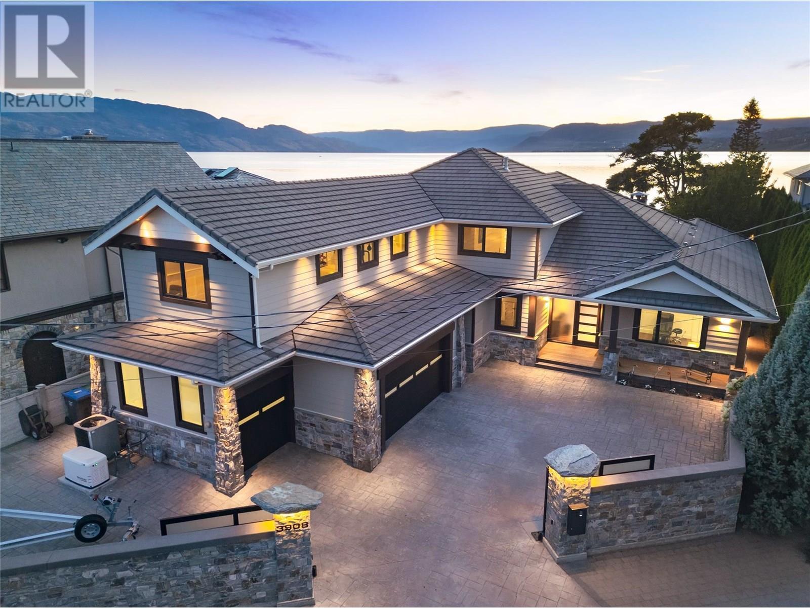 3908 Bluebird Road. Kelowna, British Columbia