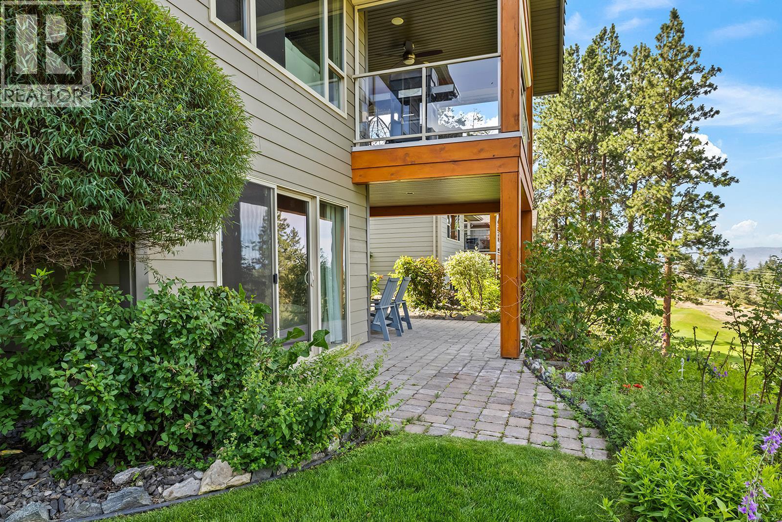 5318 Trickle Creek Drive. Kelowna, British Columbia