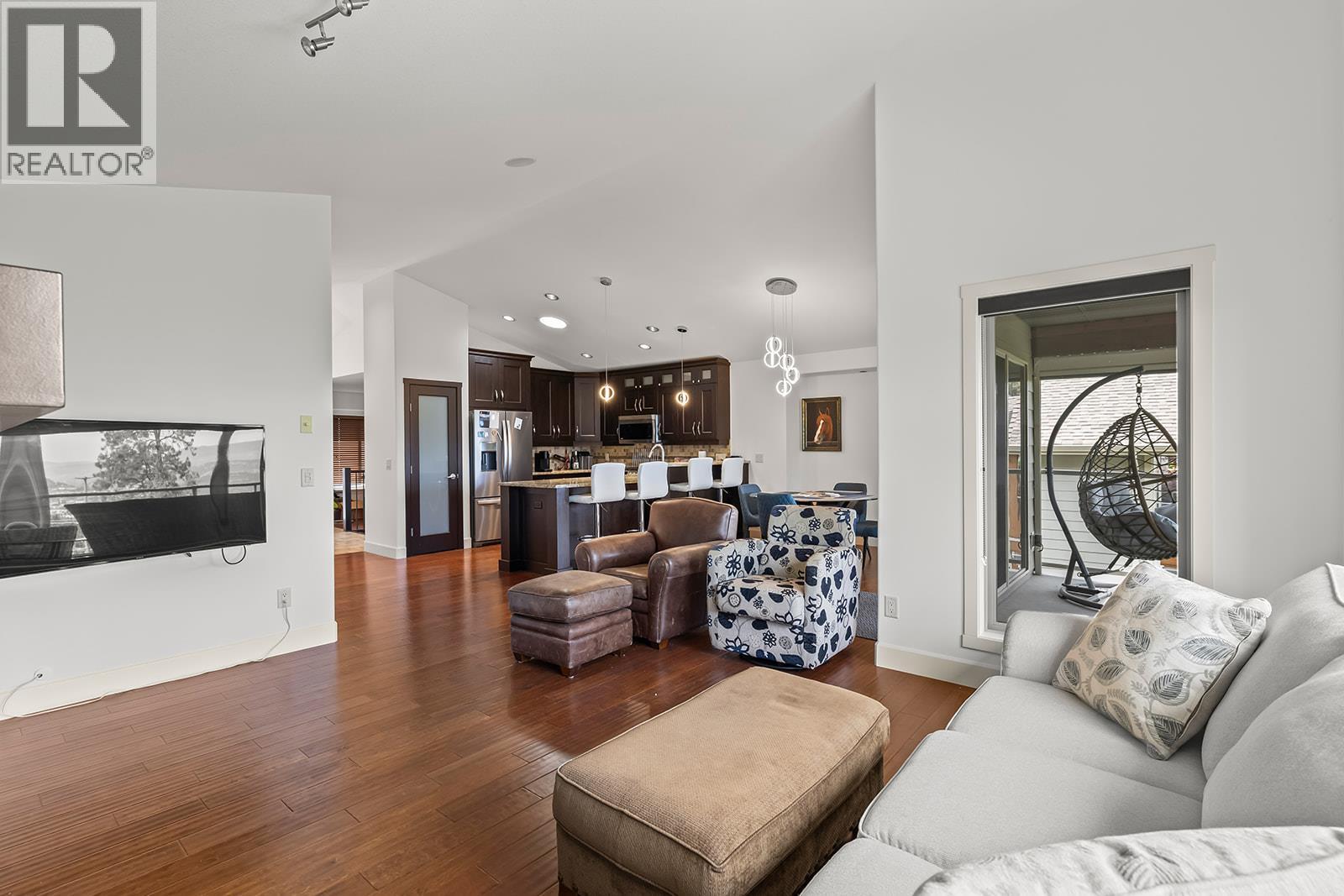 5318 Trickle Creek Drive. Kelowna, British Columbia