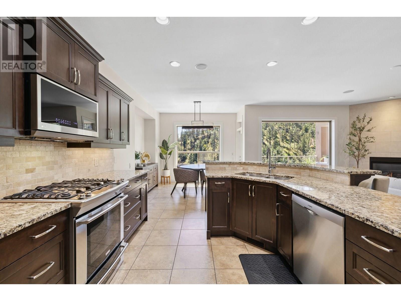 2450 Selkirk Drive Unit# 23. Kelowna, British Columbia