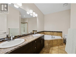 2450 Selkirk Drive Unit# 23. Kelowna, British Columbia