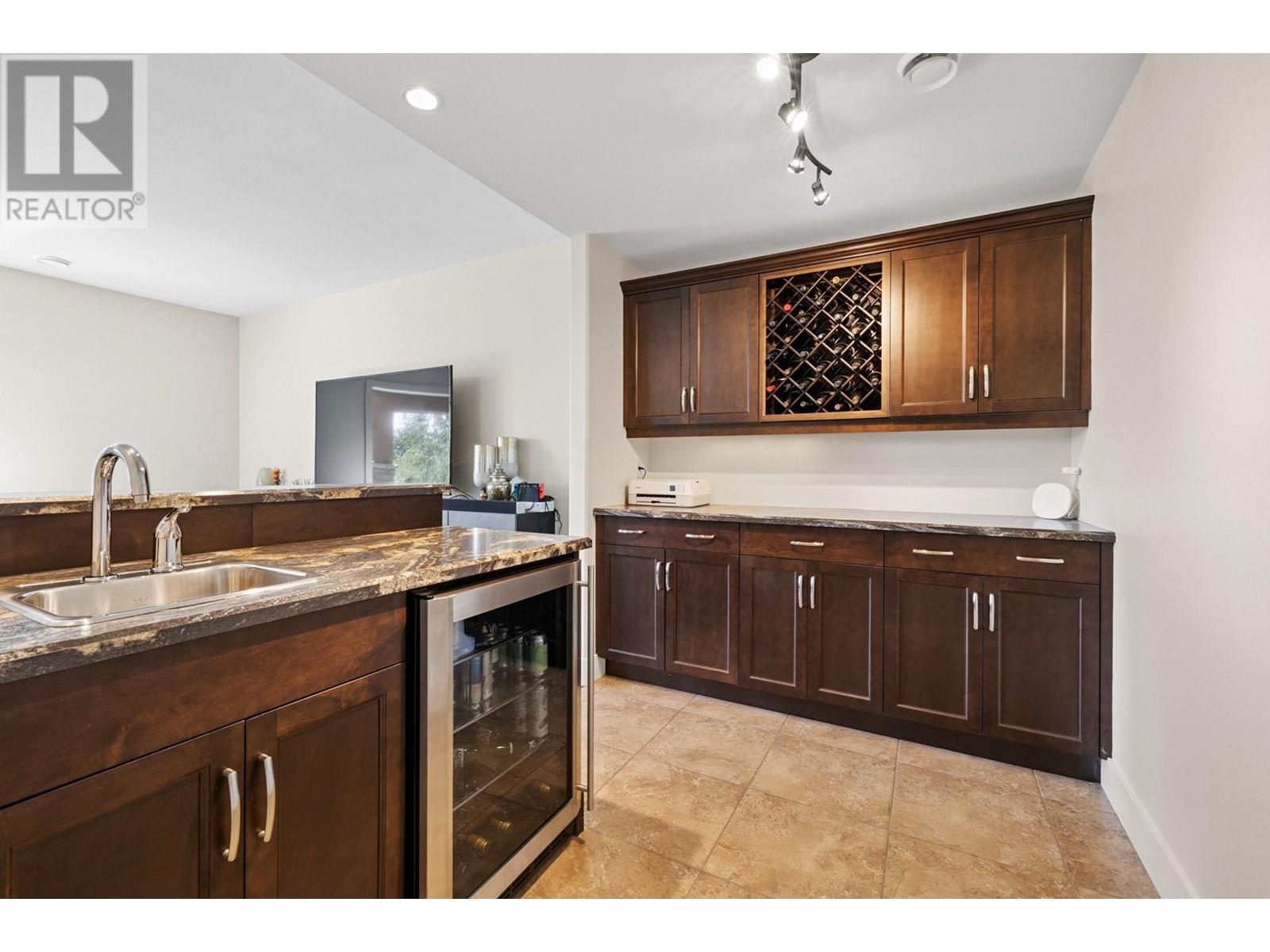 2450 Selkirk Drive Unit# 23. Kelowna, British Columbia