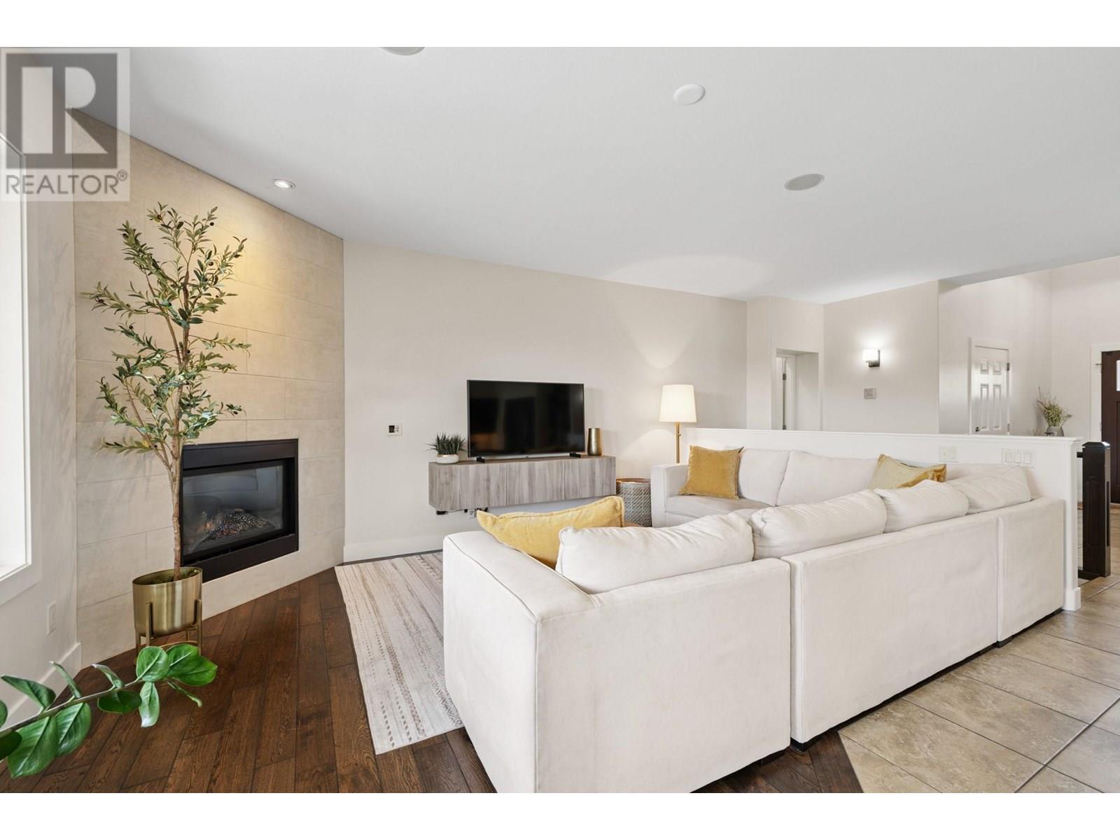 2450 Selkirk Drive Unit# 23. Kelowna, British Columbia