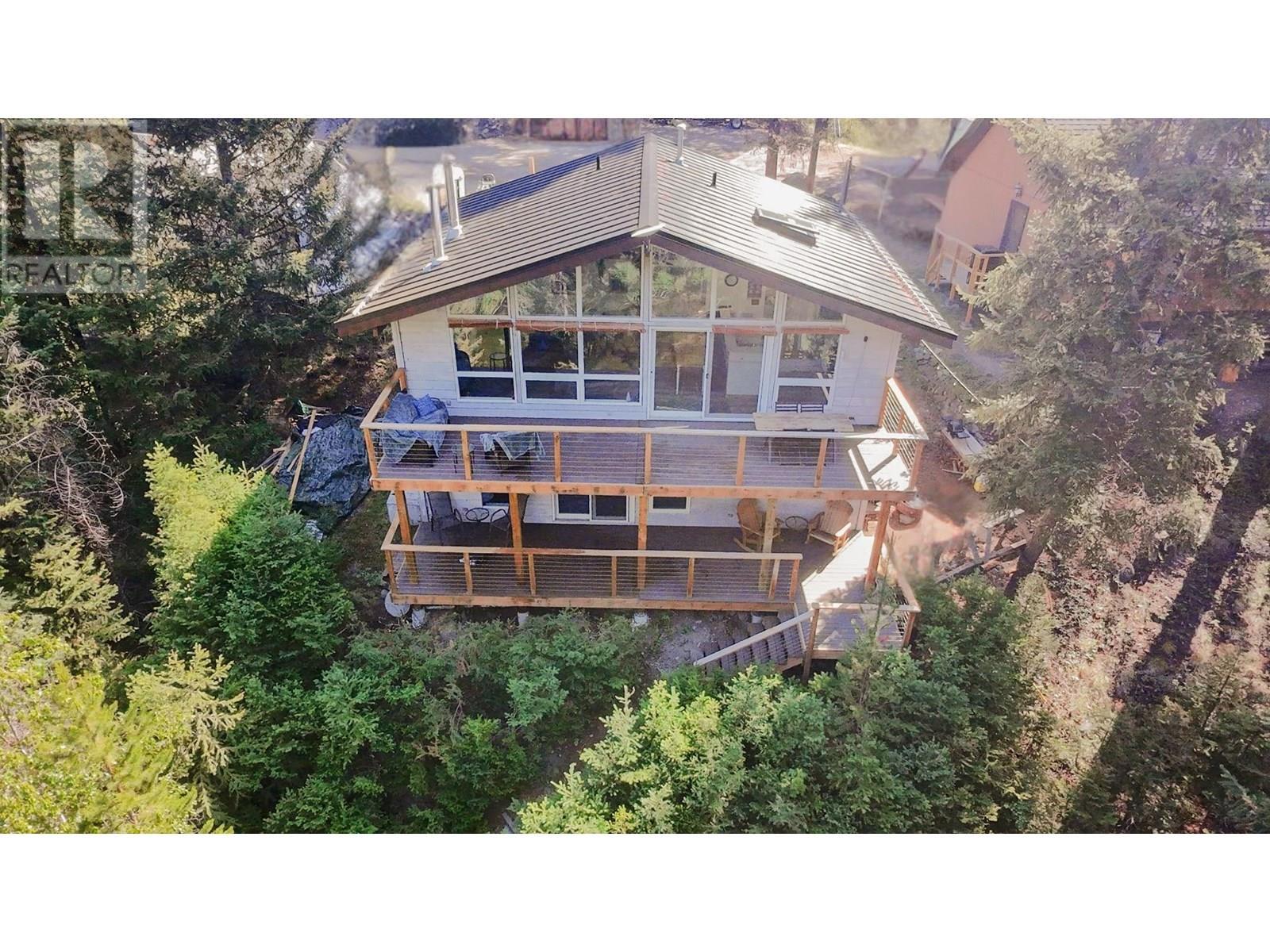 221 Prospect Drive. Princeton, British Columbia