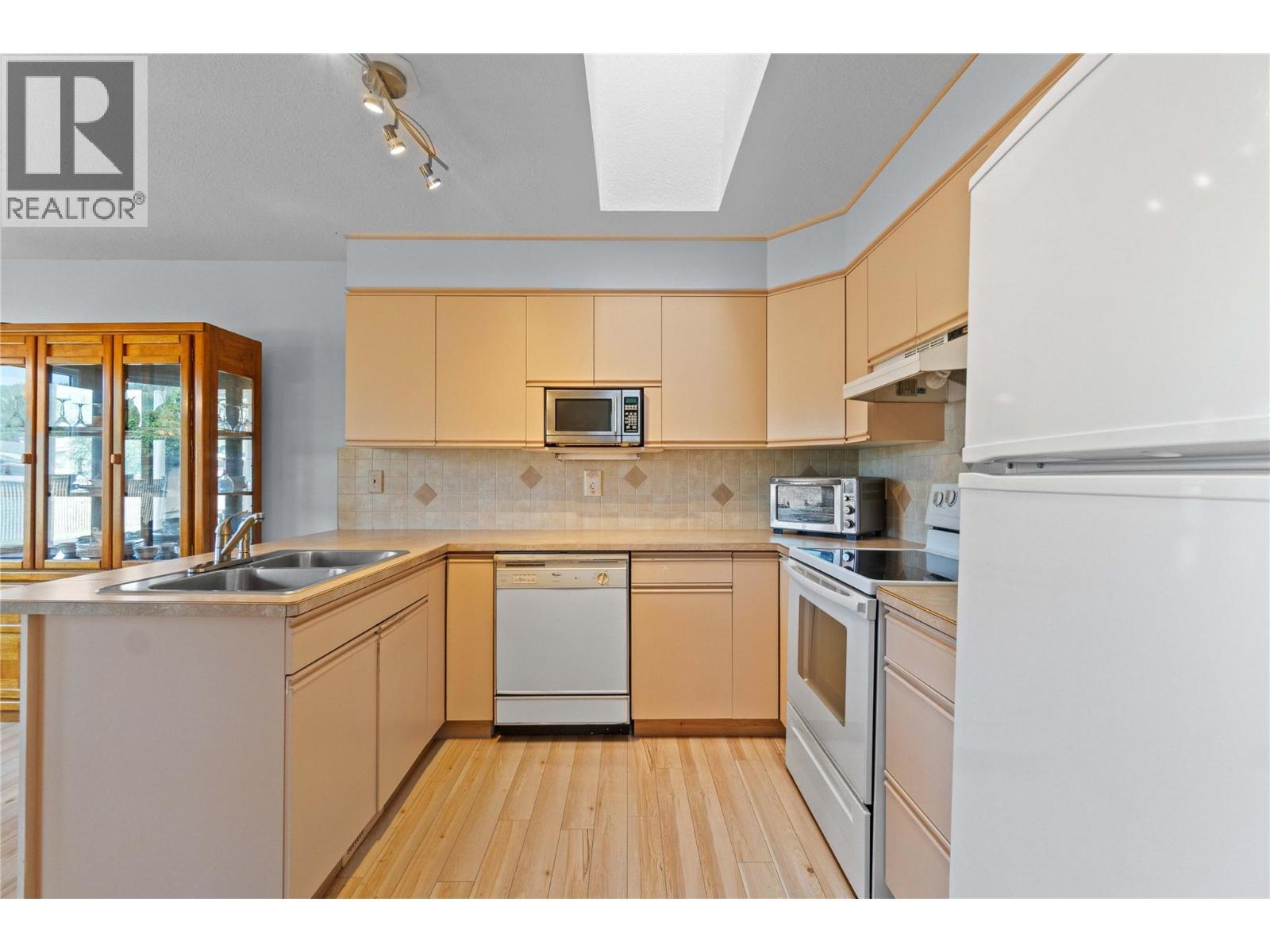 153 Salmon Arm Drive Unit# 11. Enderby, British Columbia