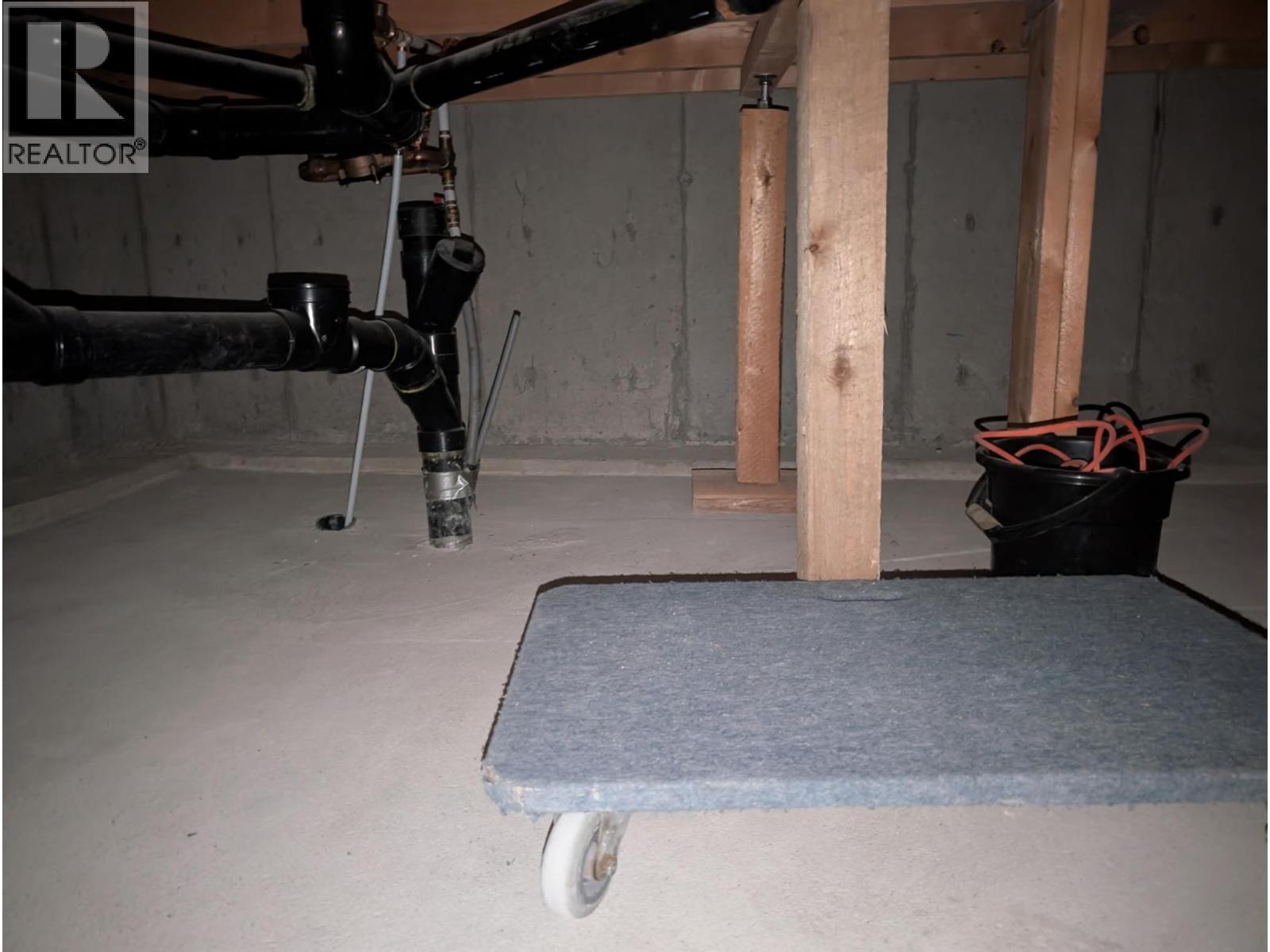 153 Salmon Arm Drive Unit# 11. Enderby, British Columbia