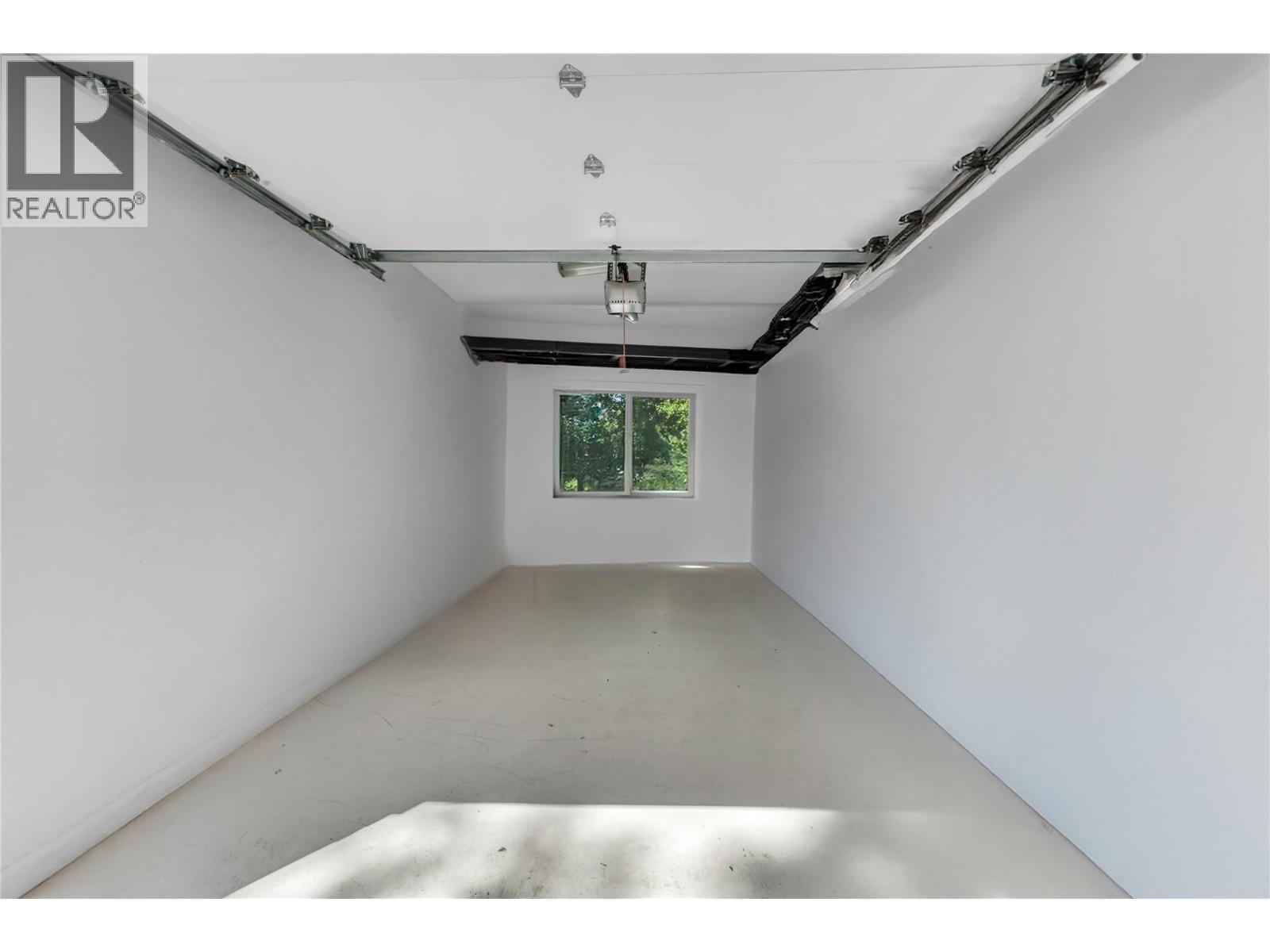 12110 Trewhitt Road W. Lake Country, British Columbia