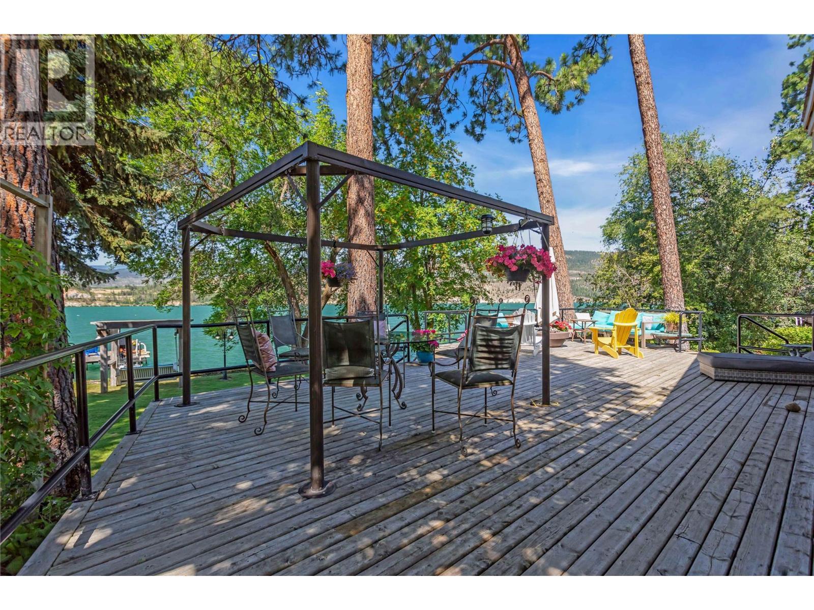 12110 Trewhitt Road W. Lake Country, British Columbia