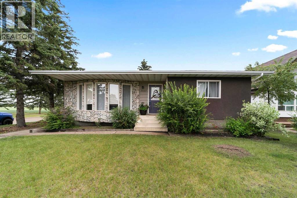 5617 47 Avenue W, Forestburg