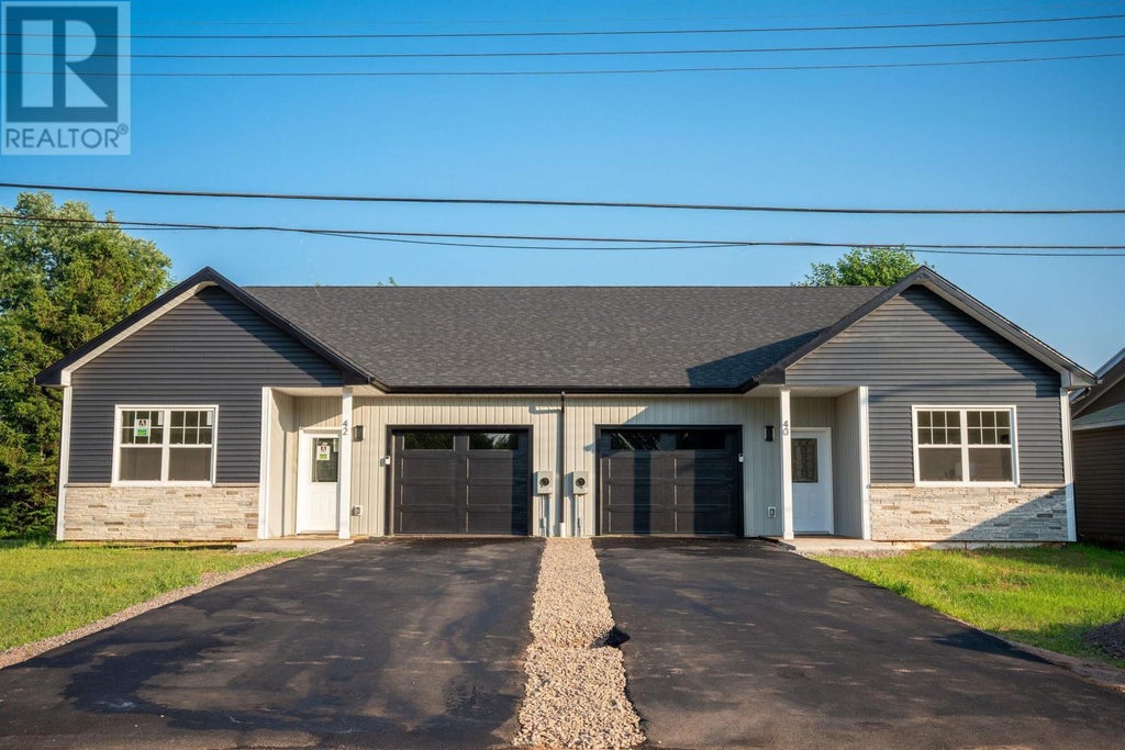 40 Mackay Drive, Charlottetown