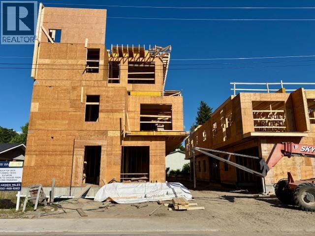 4495 Walker Road Unit# 2. Kelowna, British Columbia