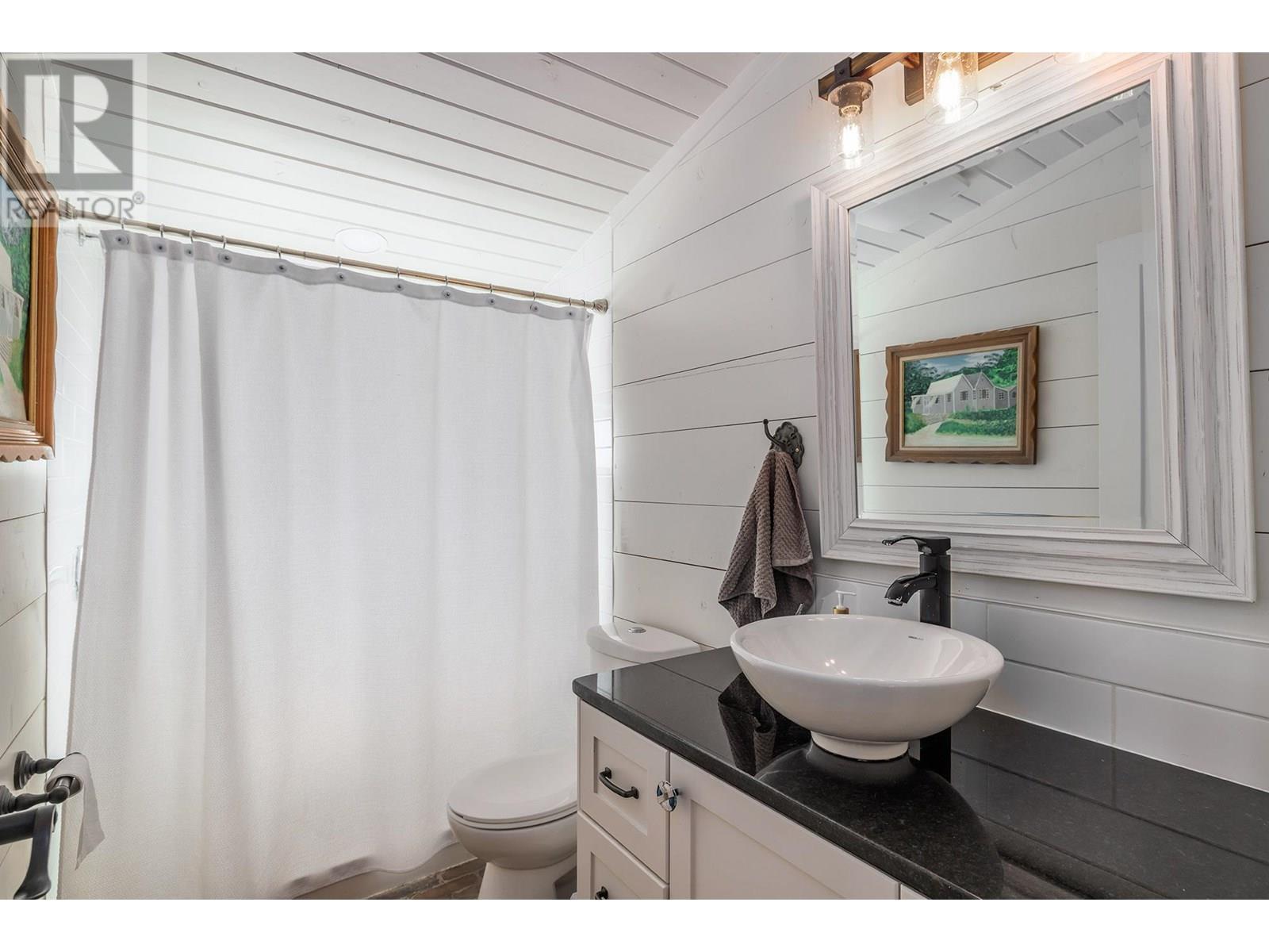 6746 Marbella Loop. Kelowna, British Columbia