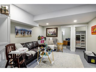 6746 Marbella Loop. Kelowna, British Columbia