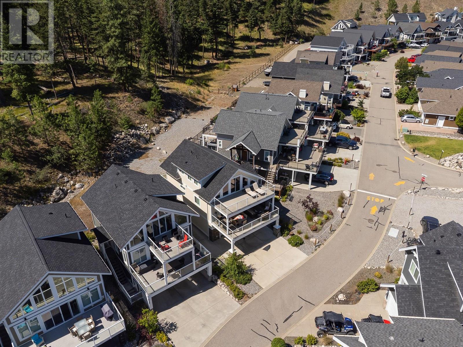 6746 Marbella Loop. Kelowna, British Columbia